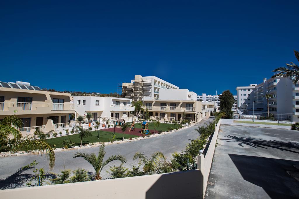 Napiana Apartments 아이아 나파 외부 사진